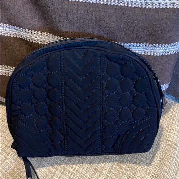 Vera Bradley Black Quilted Bag - Picture 5 of 5
